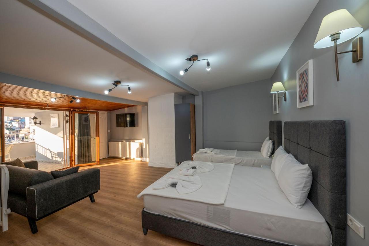 Butterfly Aparthotel 3*